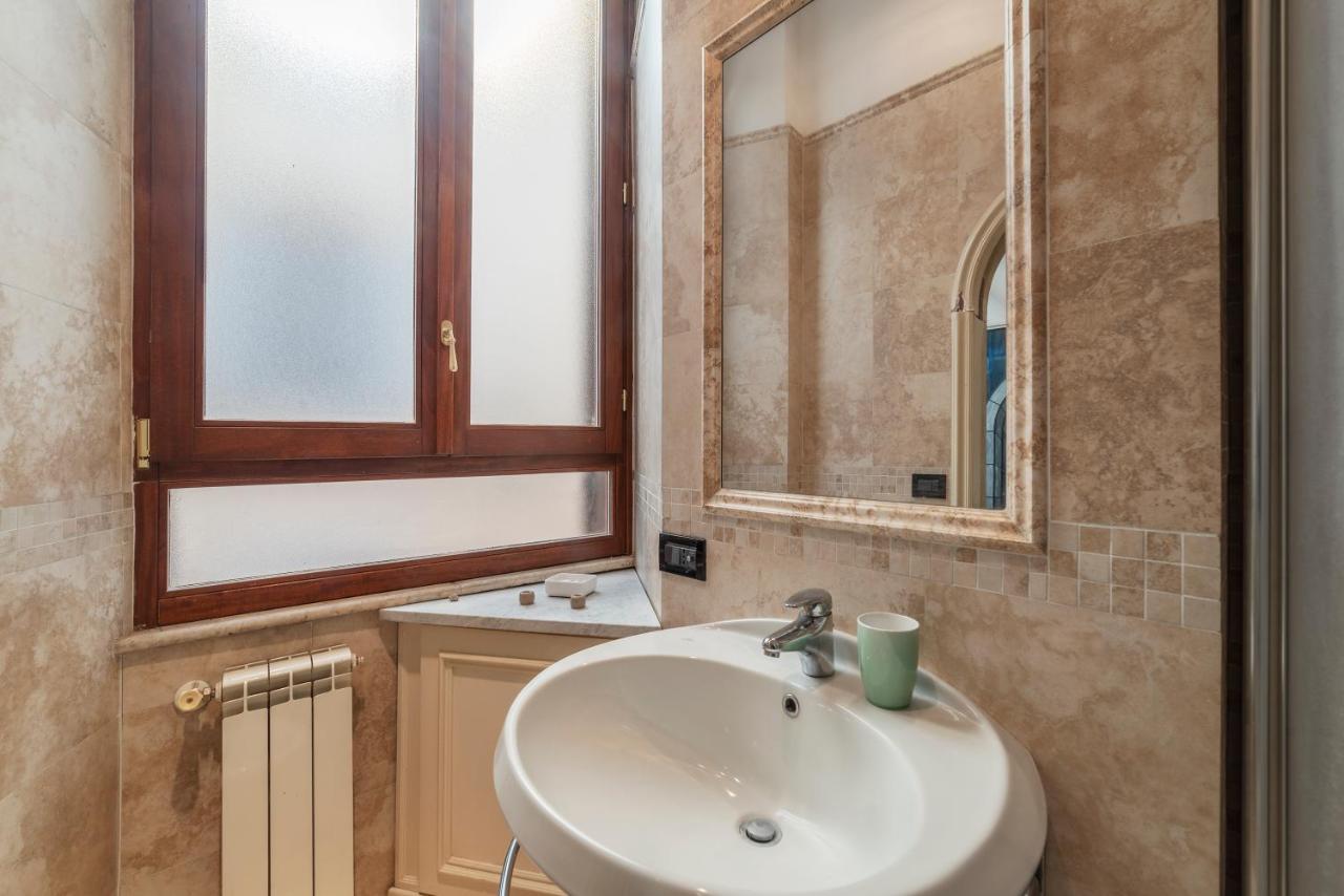 Piazza Di Spagna Elegant Apartment Rome Exterior photo